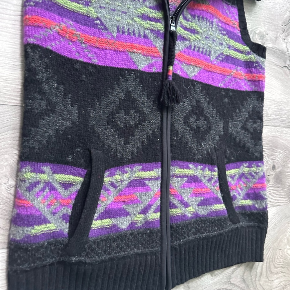 Ralph Lauren Black and Purple Patterned Vest with Fur Collar - Picture 2 of 6